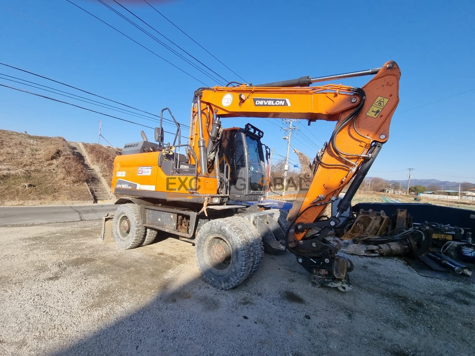 2021 DEVELON DX160W-5L