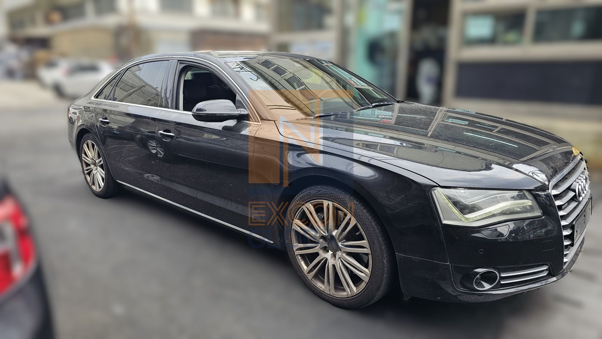 2011 AUDI AG A8