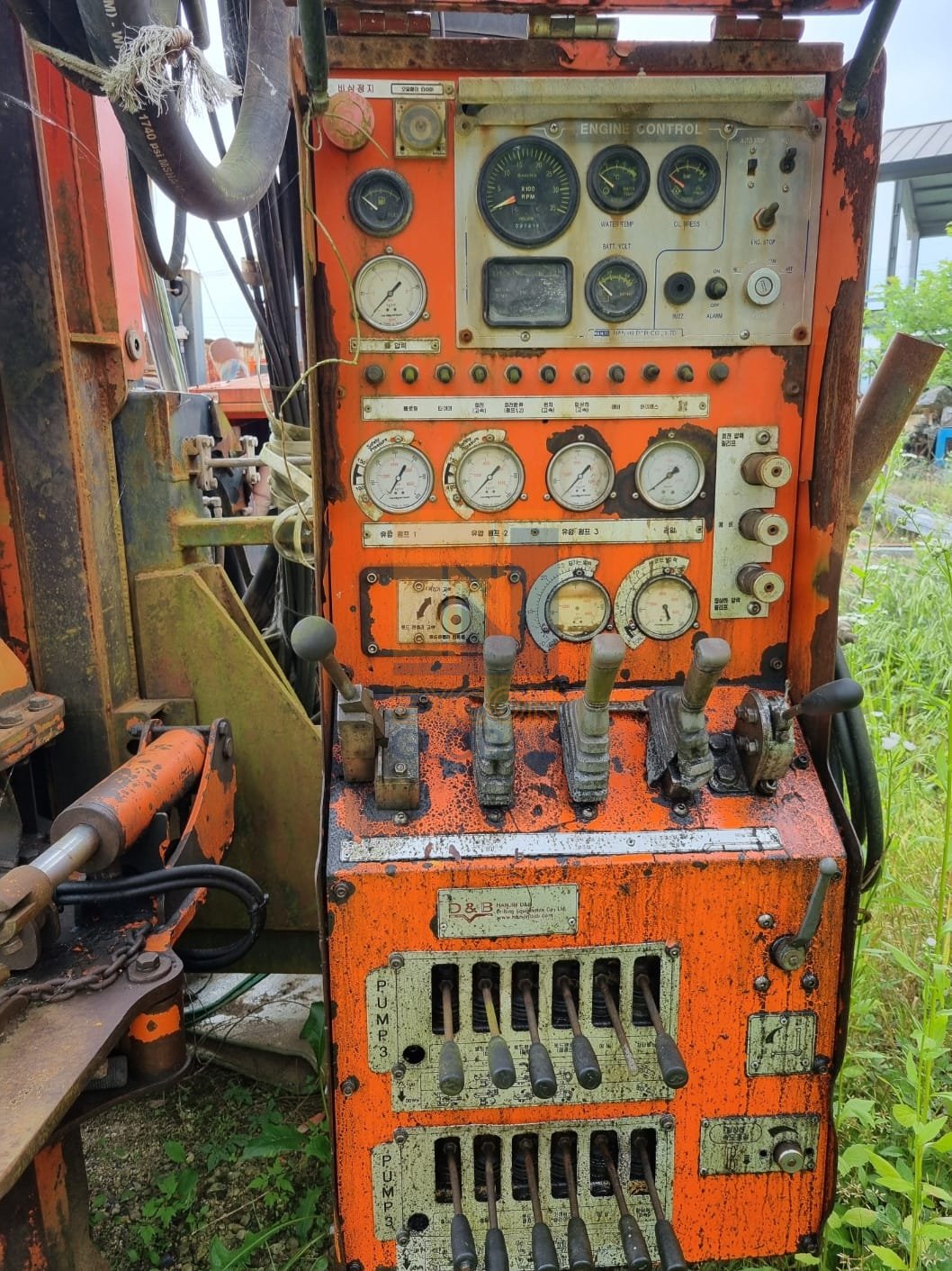 2013 HANJIN DNB P7000D