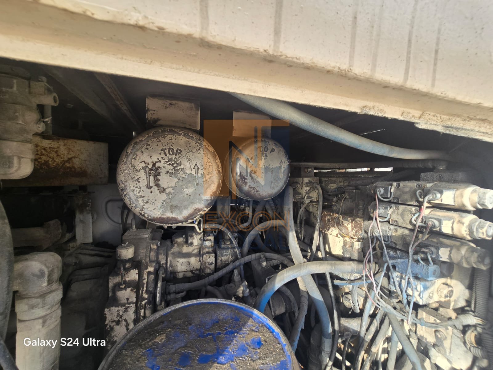 2003 FURUKAWA HCR9DSII