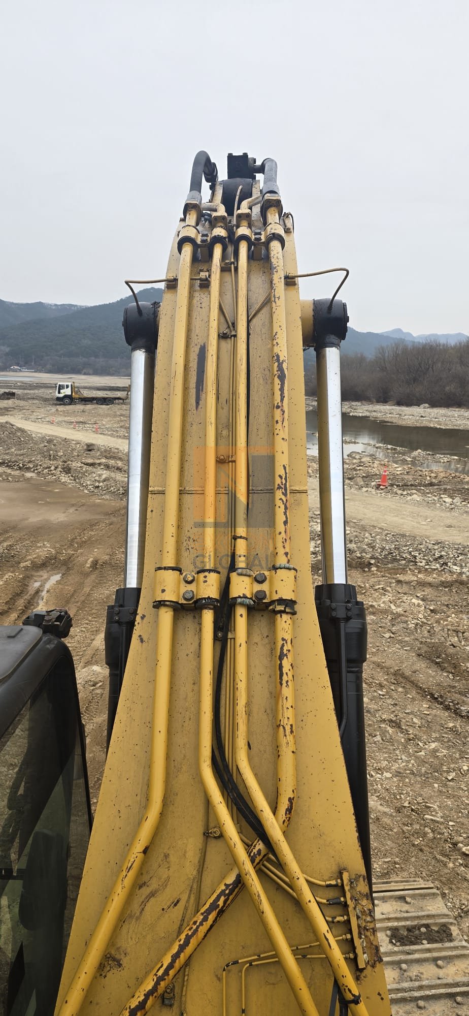 2007 CATERPILLAR 330D