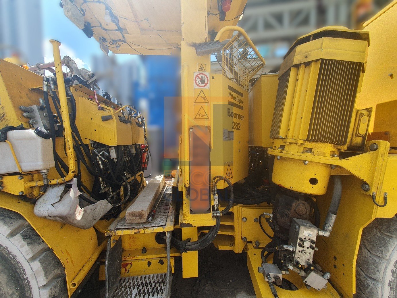 2011 ATLAS COPCO BOOMER 282