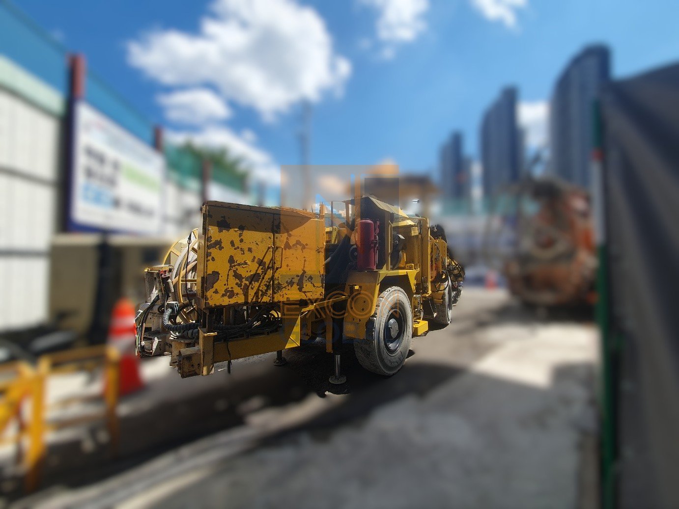 2011 ATLAS COPCO BOOMER 282