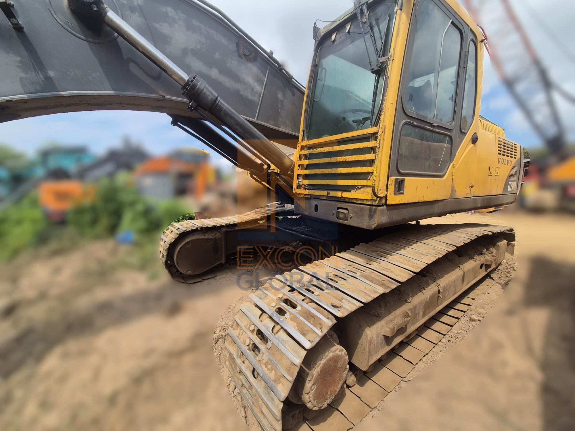 VOLVO 290B