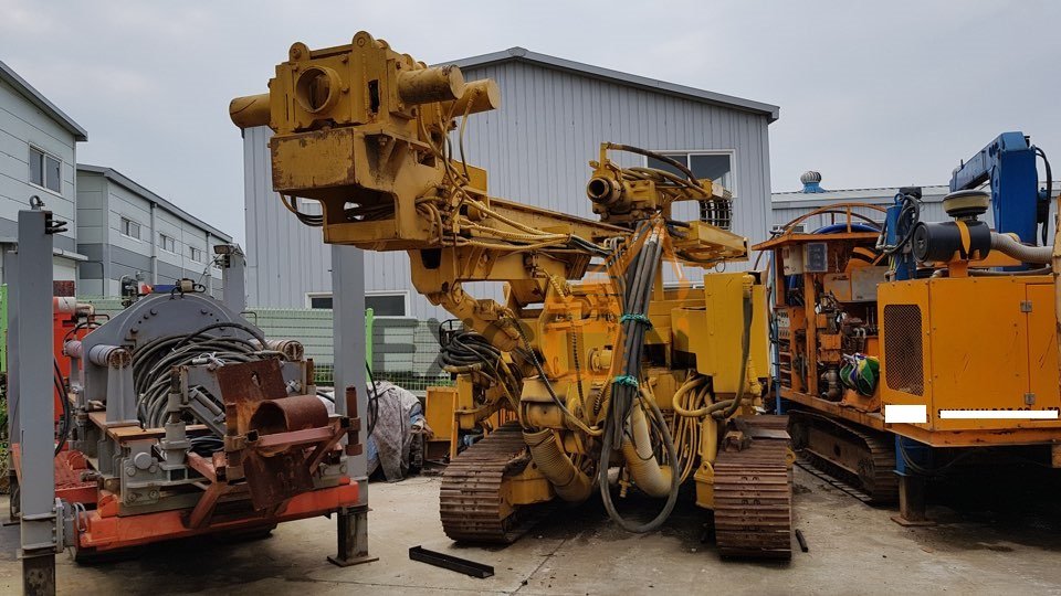 1994 MISTUBISHI MKD108